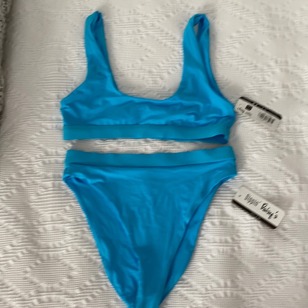 Dippin Daisy’s two piece swim NWT